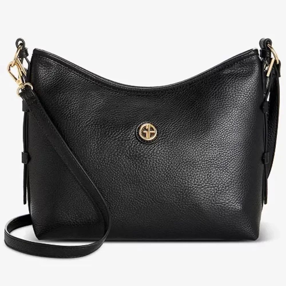 Giani Bernini
Pebble Soft Medium Shoulder Bag